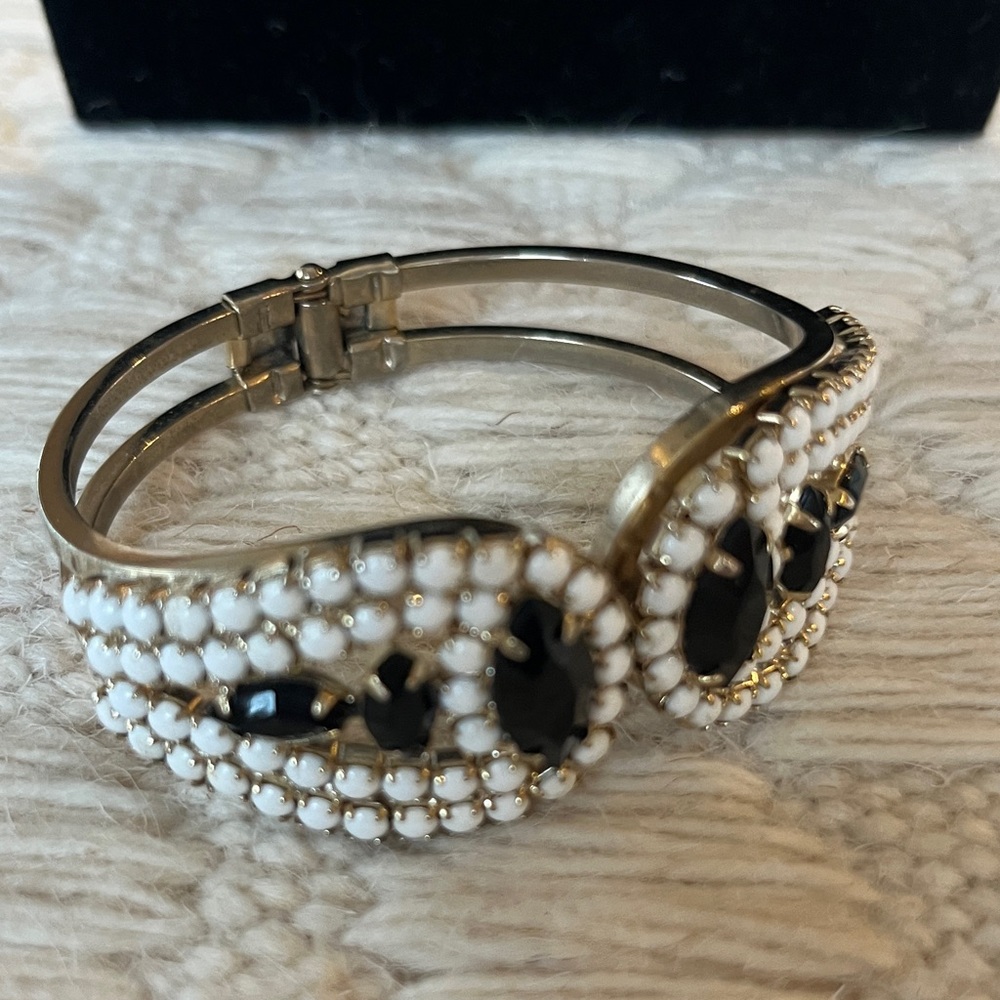EUC Juliana D & E DeLizza Elster Rhinestone Cabochon Bead Clamper Bracelet - Picture 1 of 4